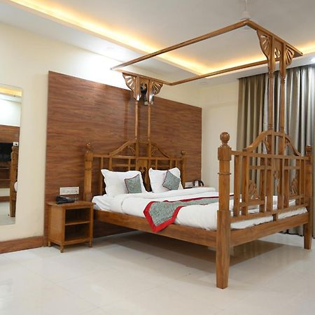 Orchha Club And Resort - Ocr Exterior foto