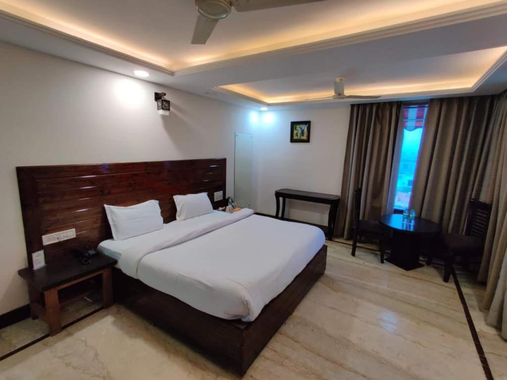 Orchha Club And Resort - Ocr Exterior foto