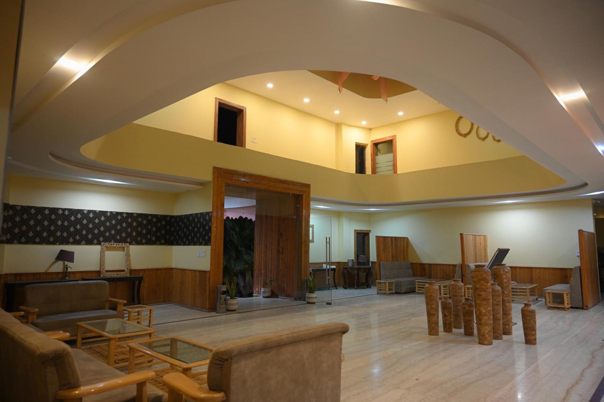 Orchha Club And Resort - Ocr Exterior foto