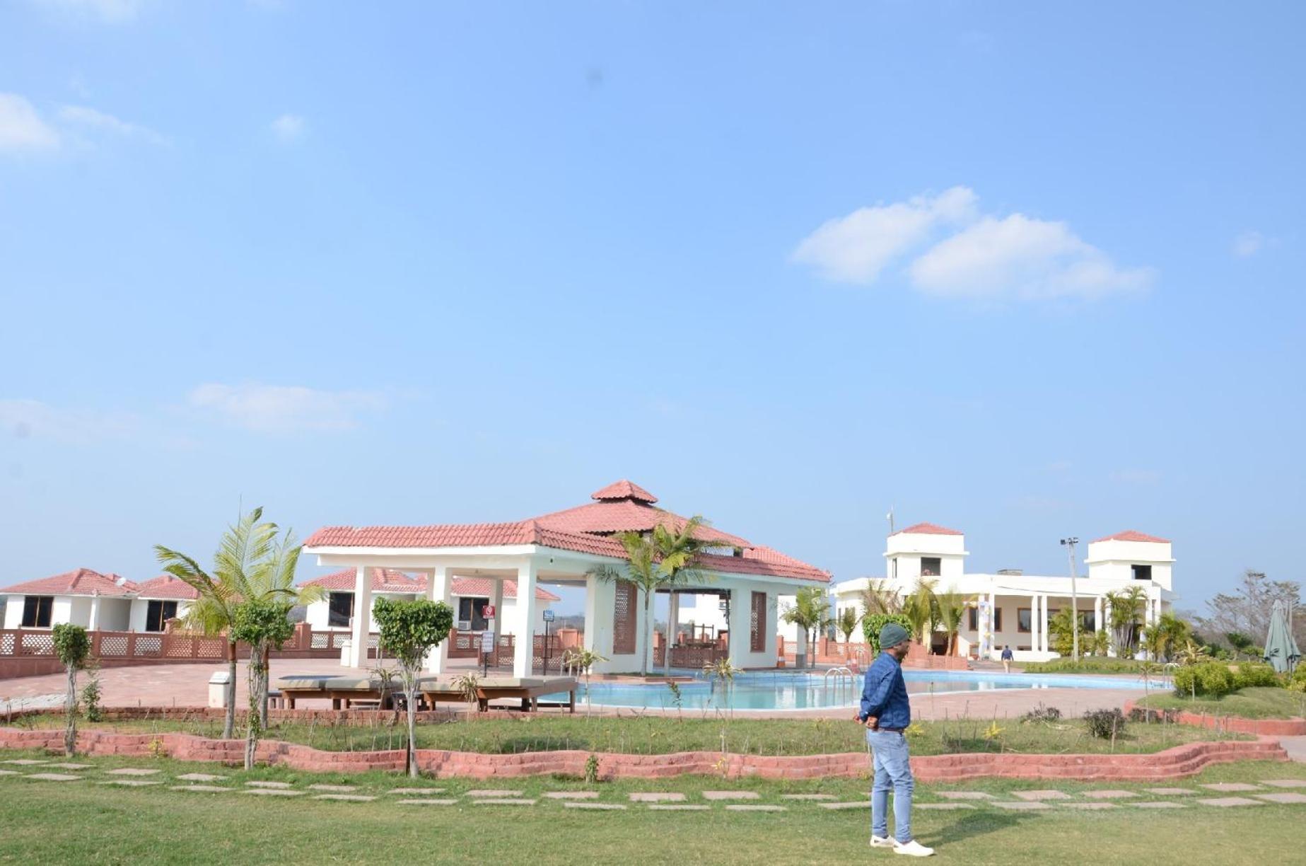 Orchha Club And Resort - Ocr Exterior foto